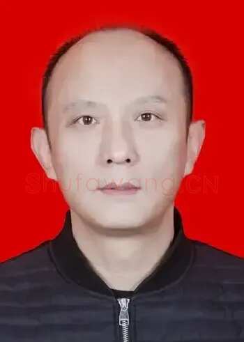葛利彬