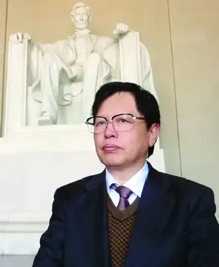 徐纯中