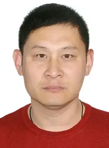 刘龙