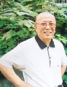 施邦华