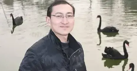 张任荣