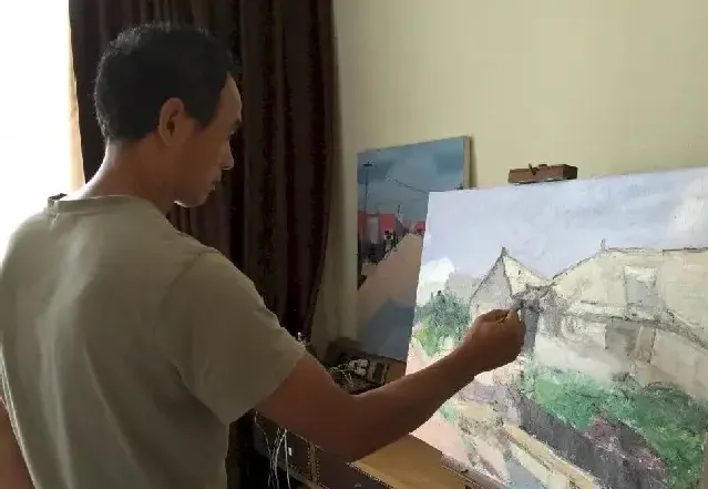 张丹阳·张丹阳老师在创作中