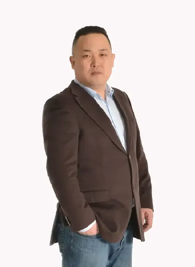 李世刚