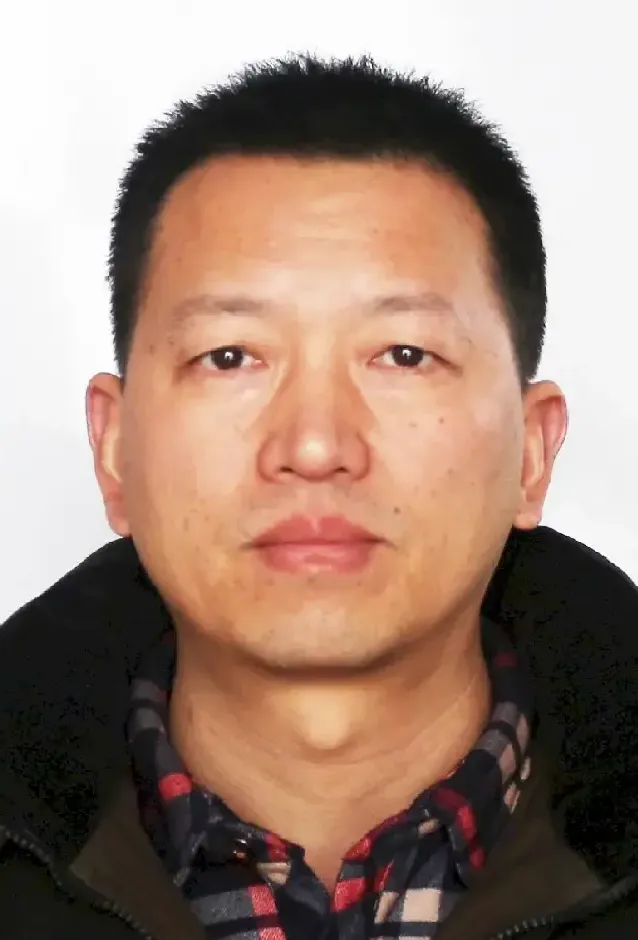 苏亚峰