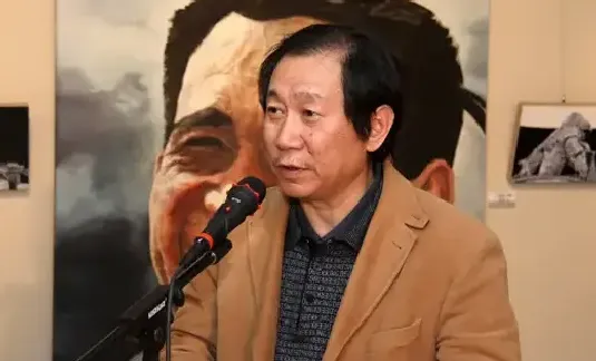 陈池瑜