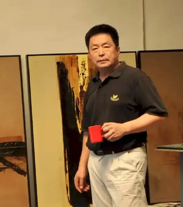 程向君