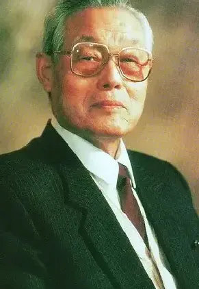 慕凌飞