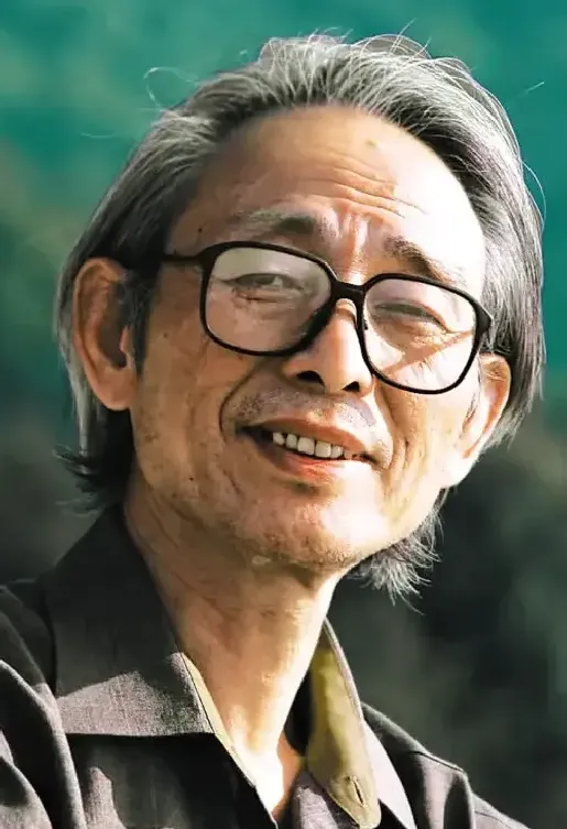 耿明