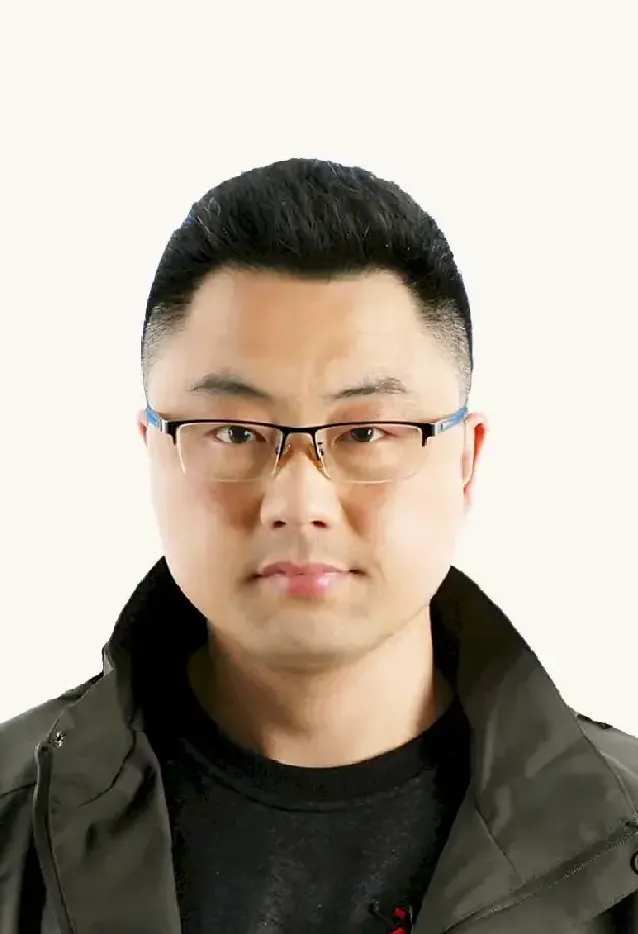 王何姓
