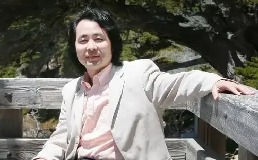 蒋烨