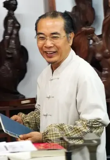 李璋