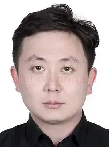 周墨