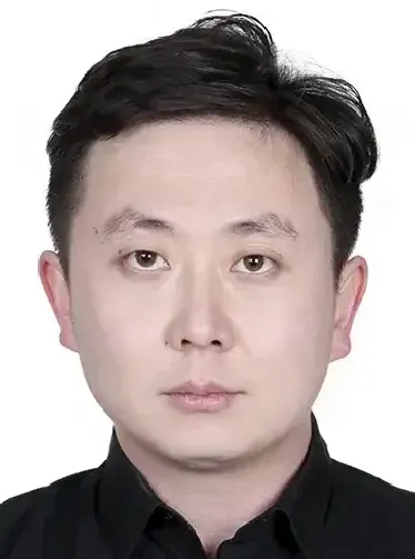 周墨