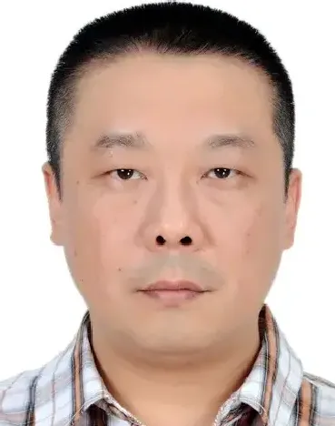 王犇