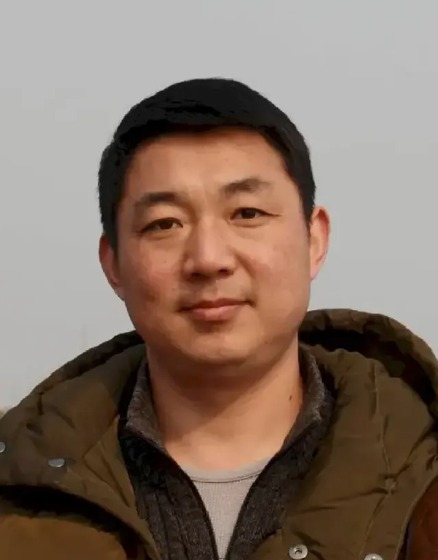 栗东旭
