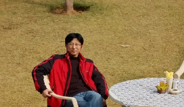 李志坚
