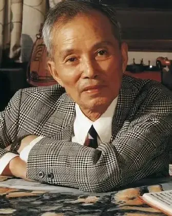 赖少其