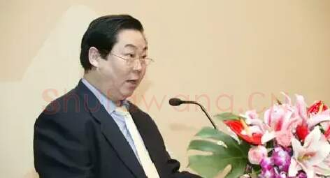 李东辉