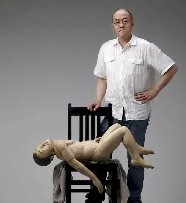 于凡