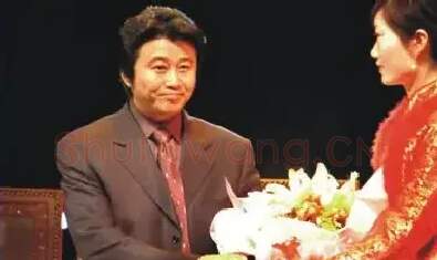 赵振华