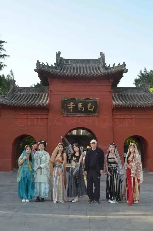 吴胜·白马寺