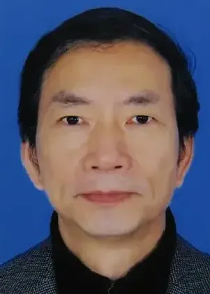 曾庆荣