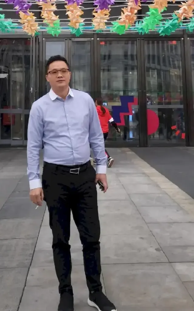 谢振平
