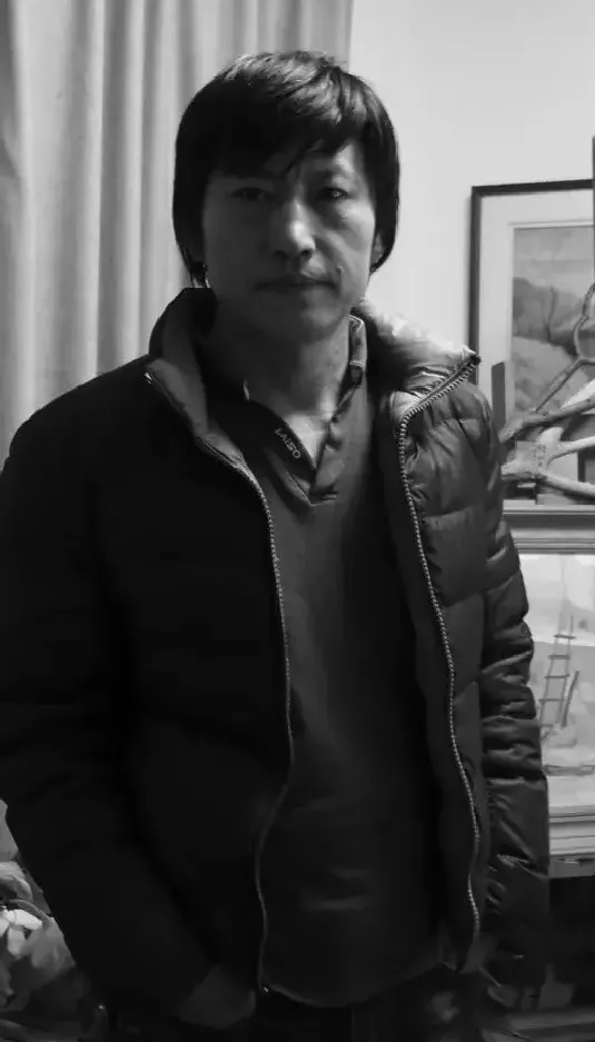 曲士龙·照片