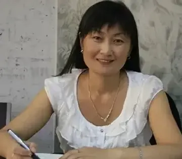 包瑛辉