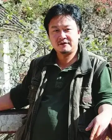 张生进