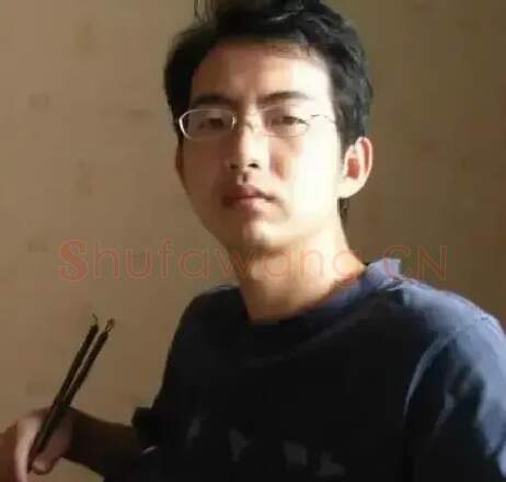 颜成彪