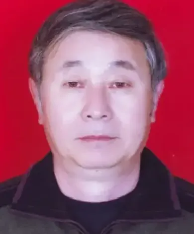 杜亮