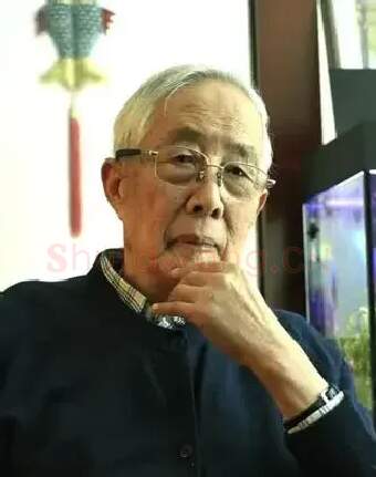 华君武