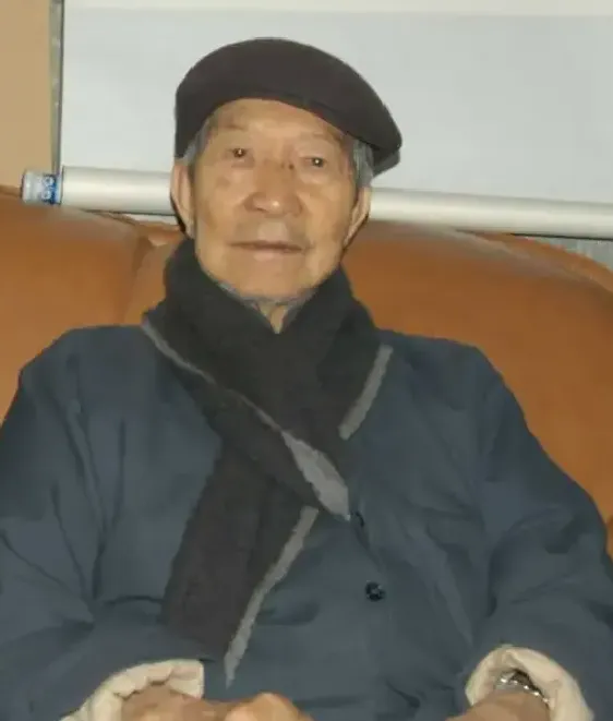 袁晓岑