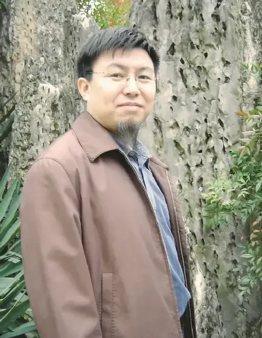 徐鼎一