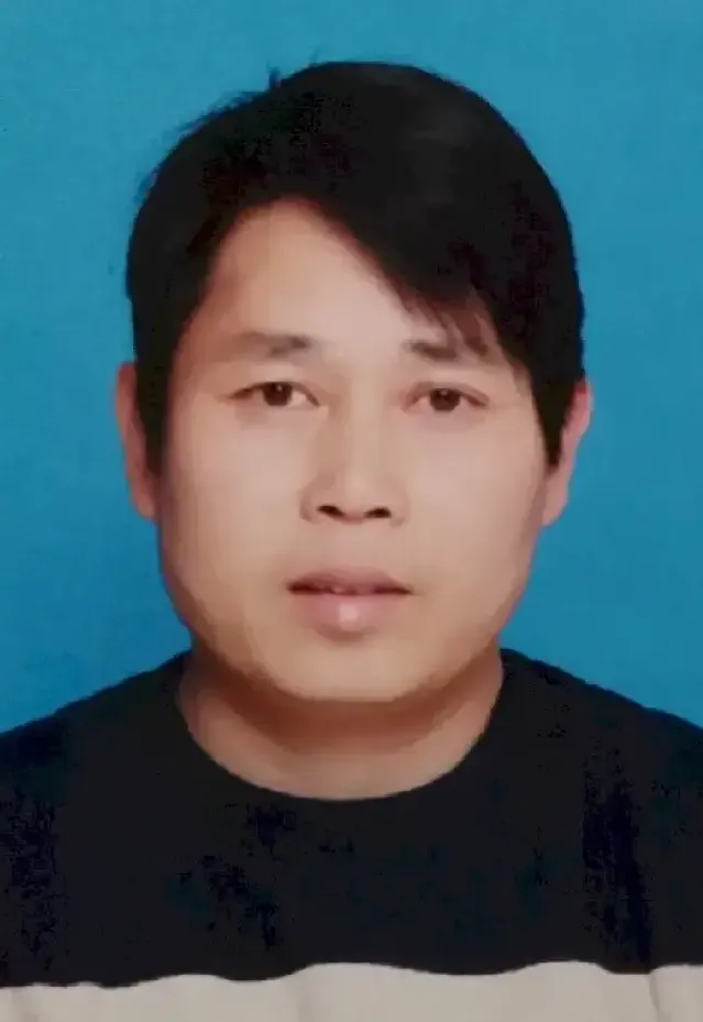 黄馨胜