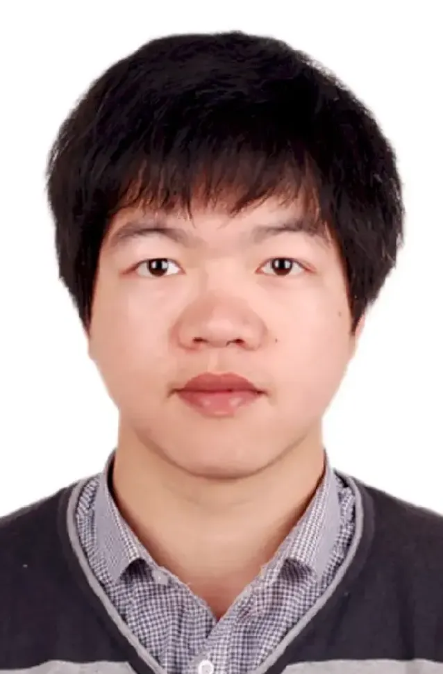 唐群伟