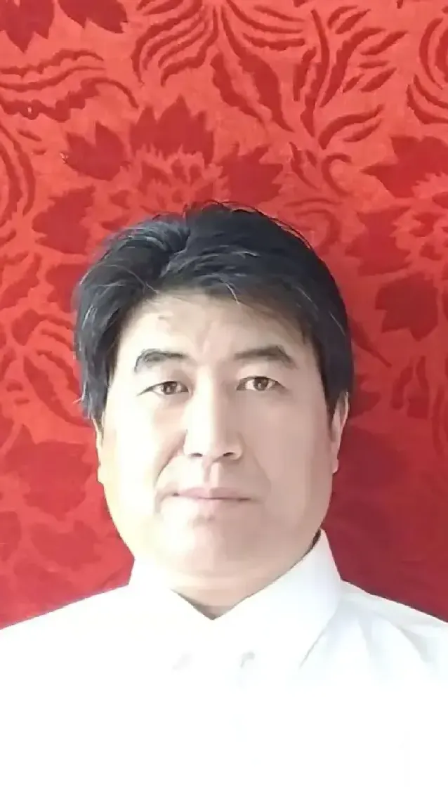 王宏亭