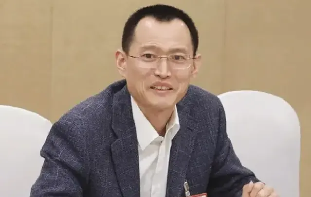 东方涂钦