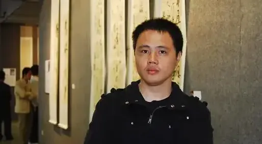 龙锦营