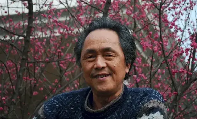 吴桐森