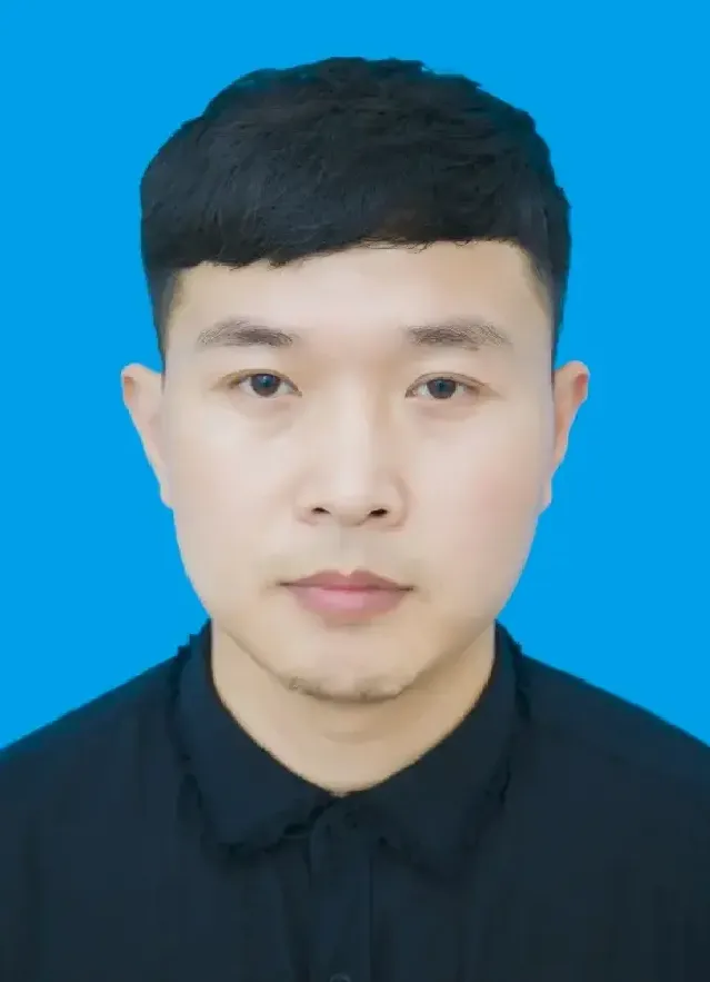 李波