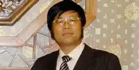 孔维克