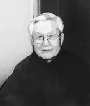 侯北人