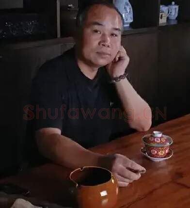 李建新