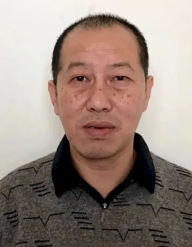 刘月