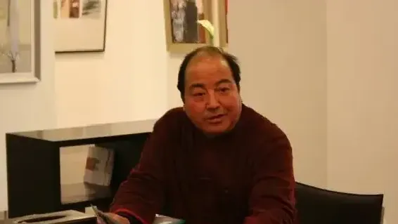 胡候林· g