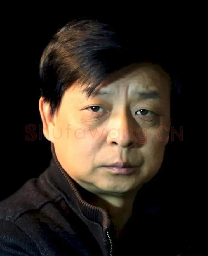 董新杰·董新杰