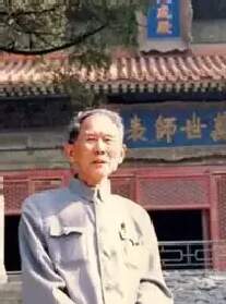 任率英