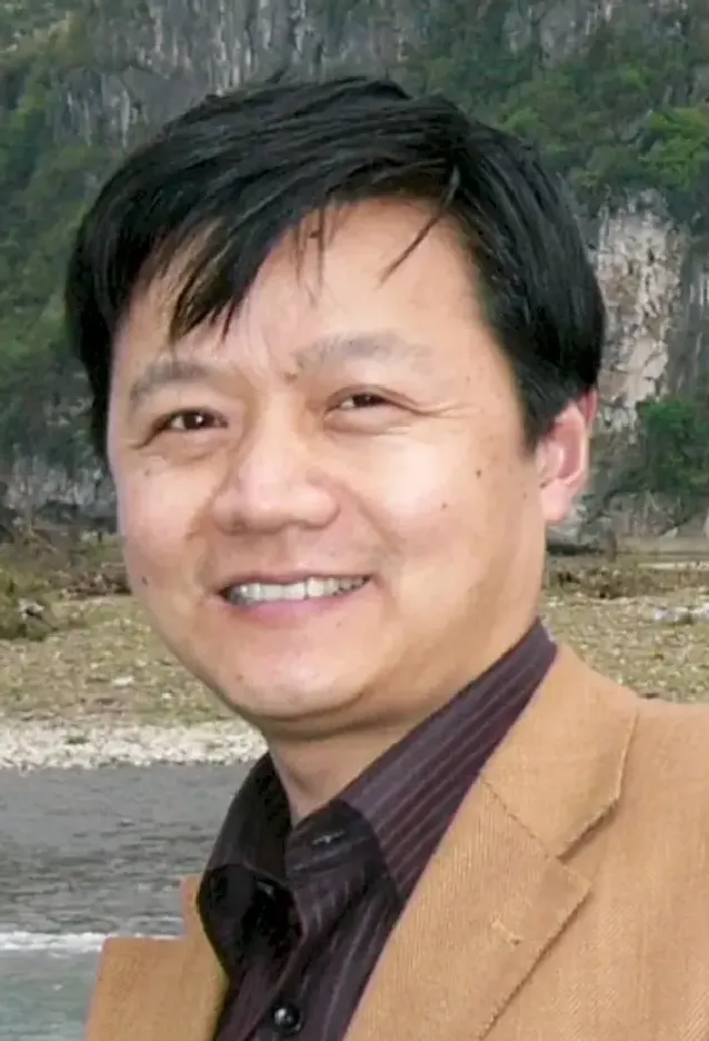 李进